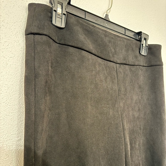 Up! Velvety Black Pants – Size 6 - Picture 2 of 5